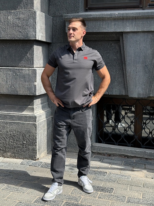 Футболка-поло