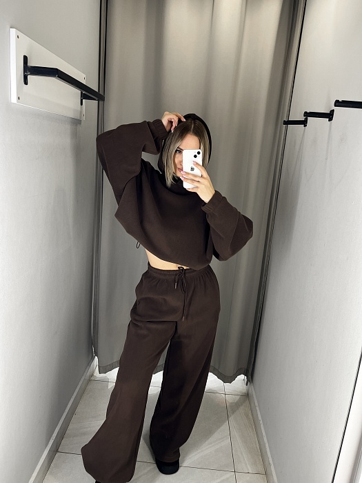 Костюм брючный