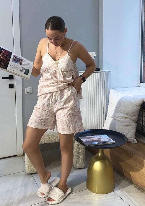 Комплект для дома с шортами