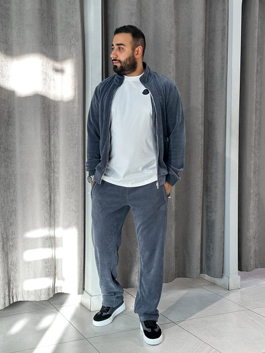 Костюм с джогерами