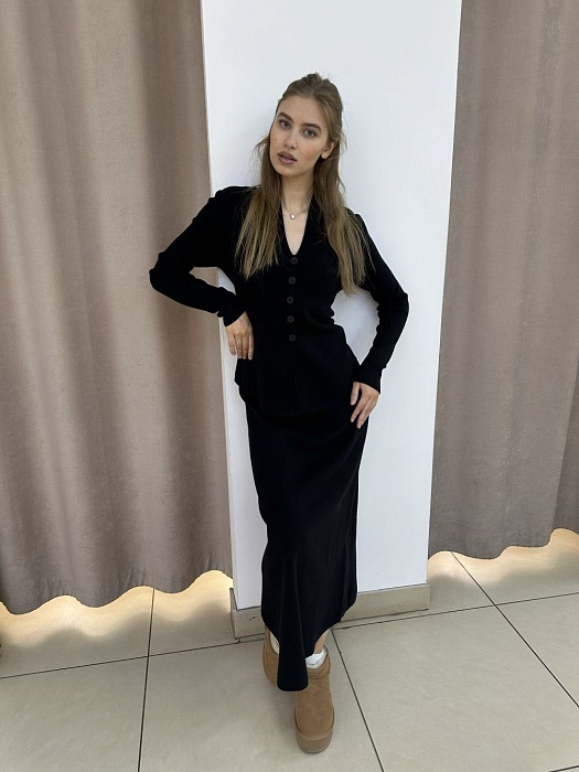 Комплект кардиган с юбкой